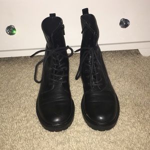 Mudd black combat boots